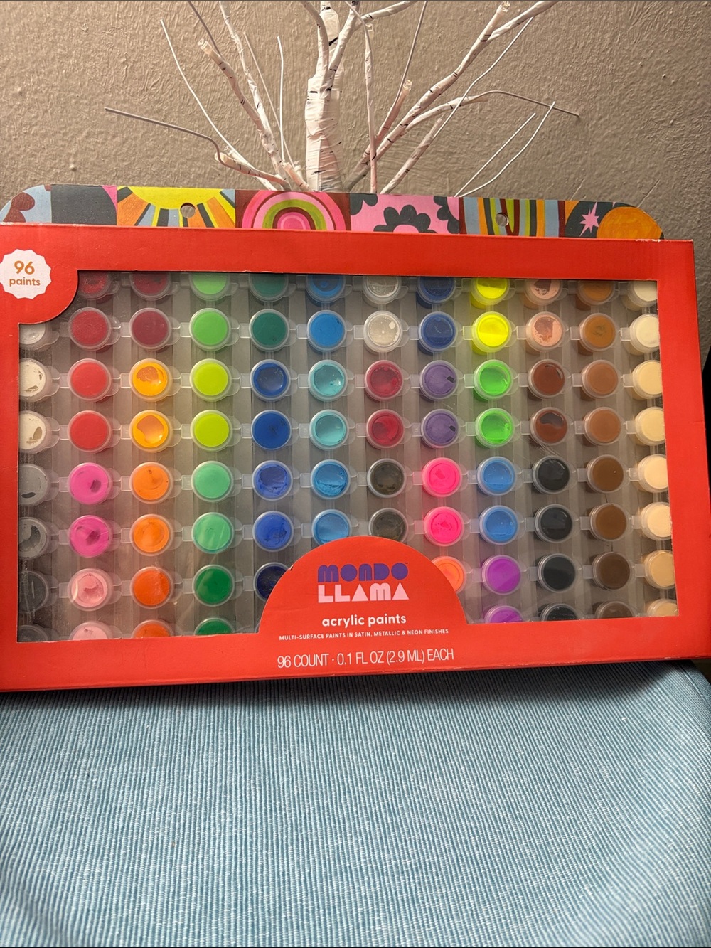 Mondo Llama 96-Color Acrylic Paint Set